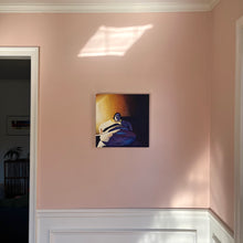 Load image into Gallery viewer, Figure by Lamp
